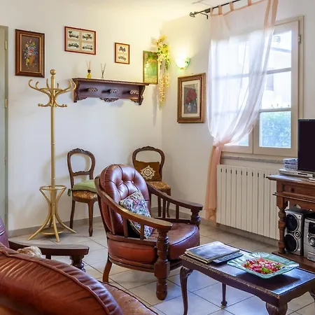 Casa Ceccardi Camaiore